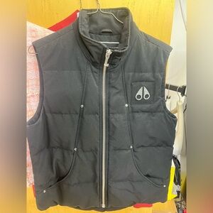 Moose Knuckles Black Quilted Puffer Vest